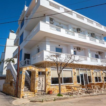 Vale Deti Rooms Ksamil Esterno foto