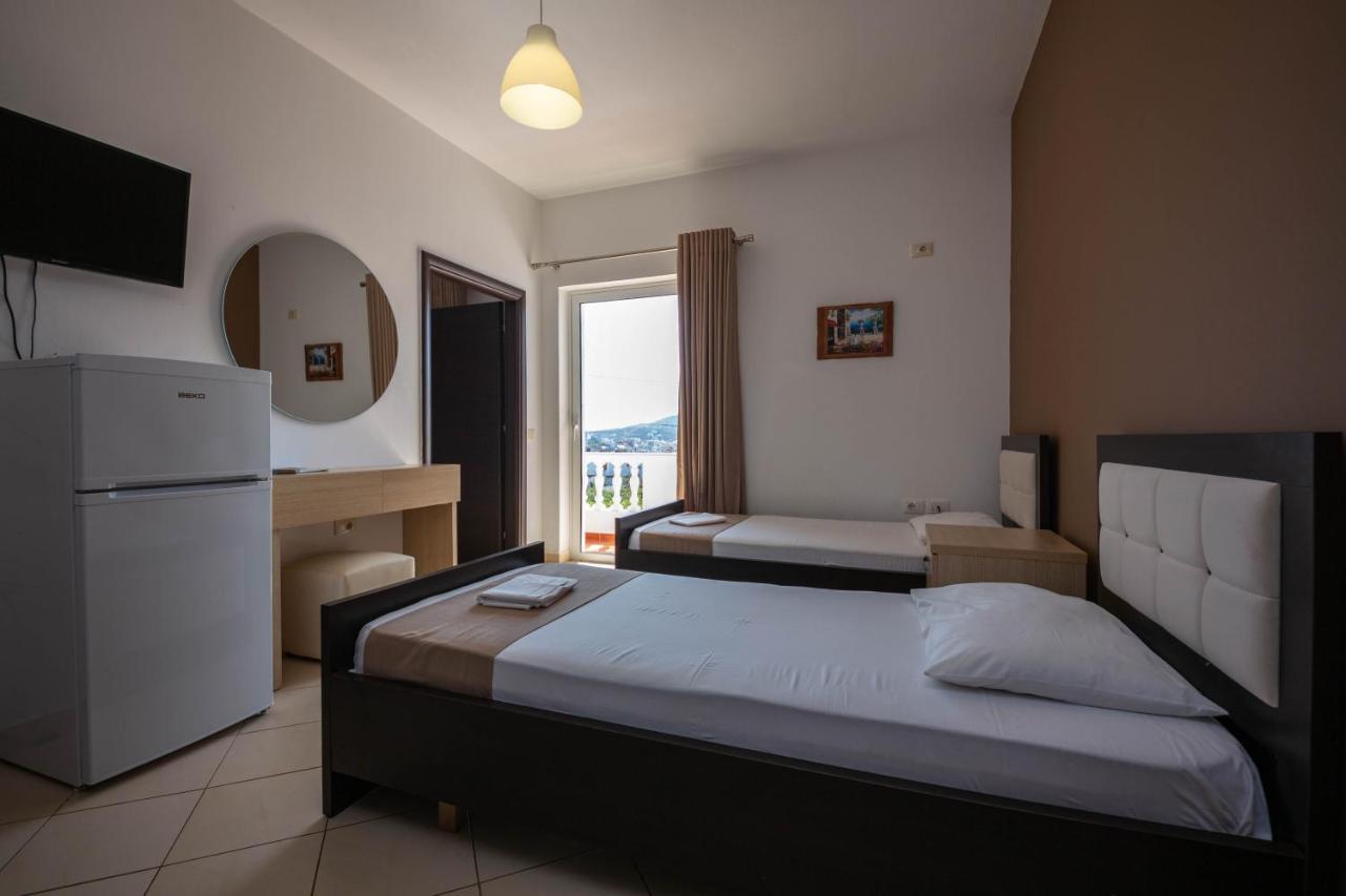 Vale Deti Rooms Ksamil Esterno foto