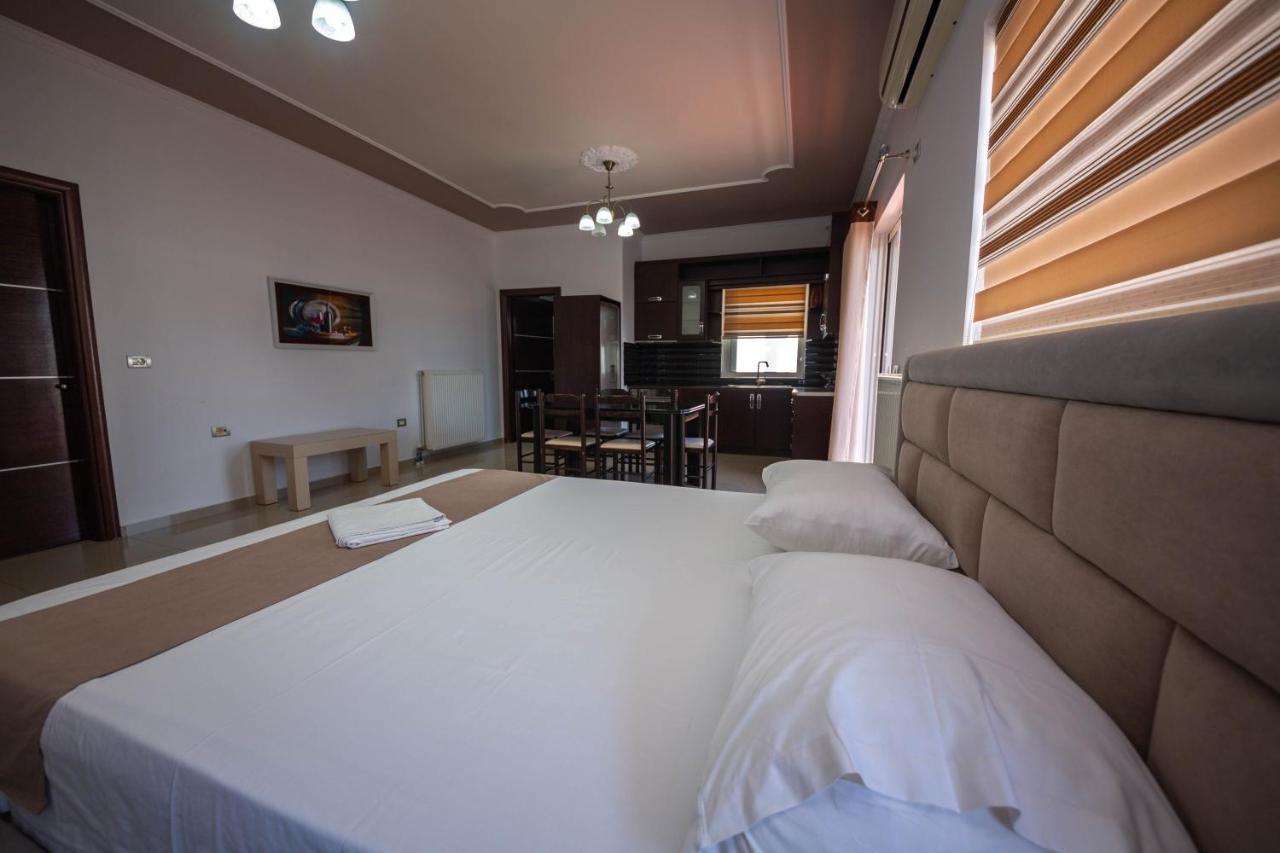 Vale Deti Rooms Ksamil Esterno foto
