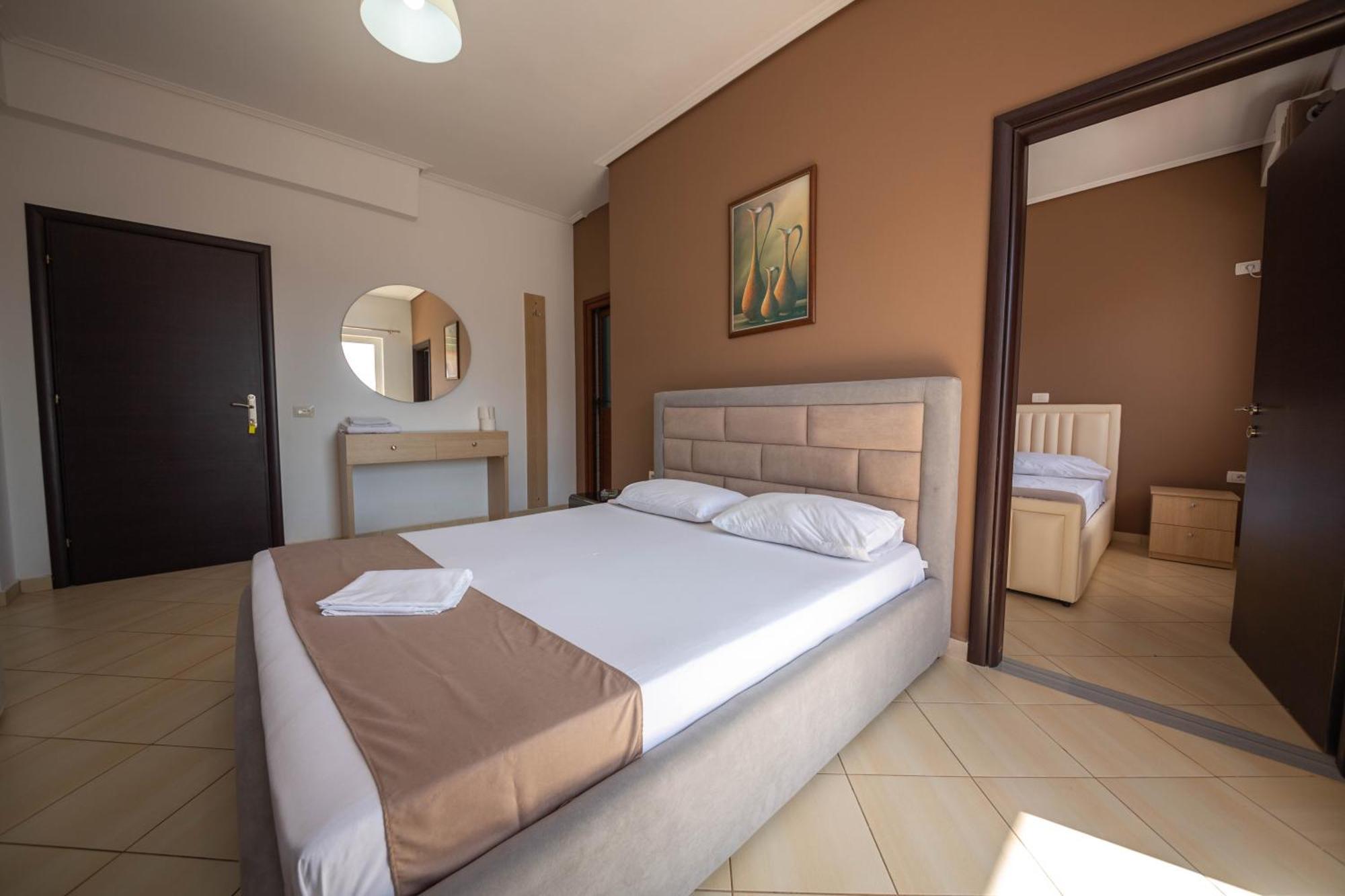 Vale Deti Rooms Ksamil Esterno foto