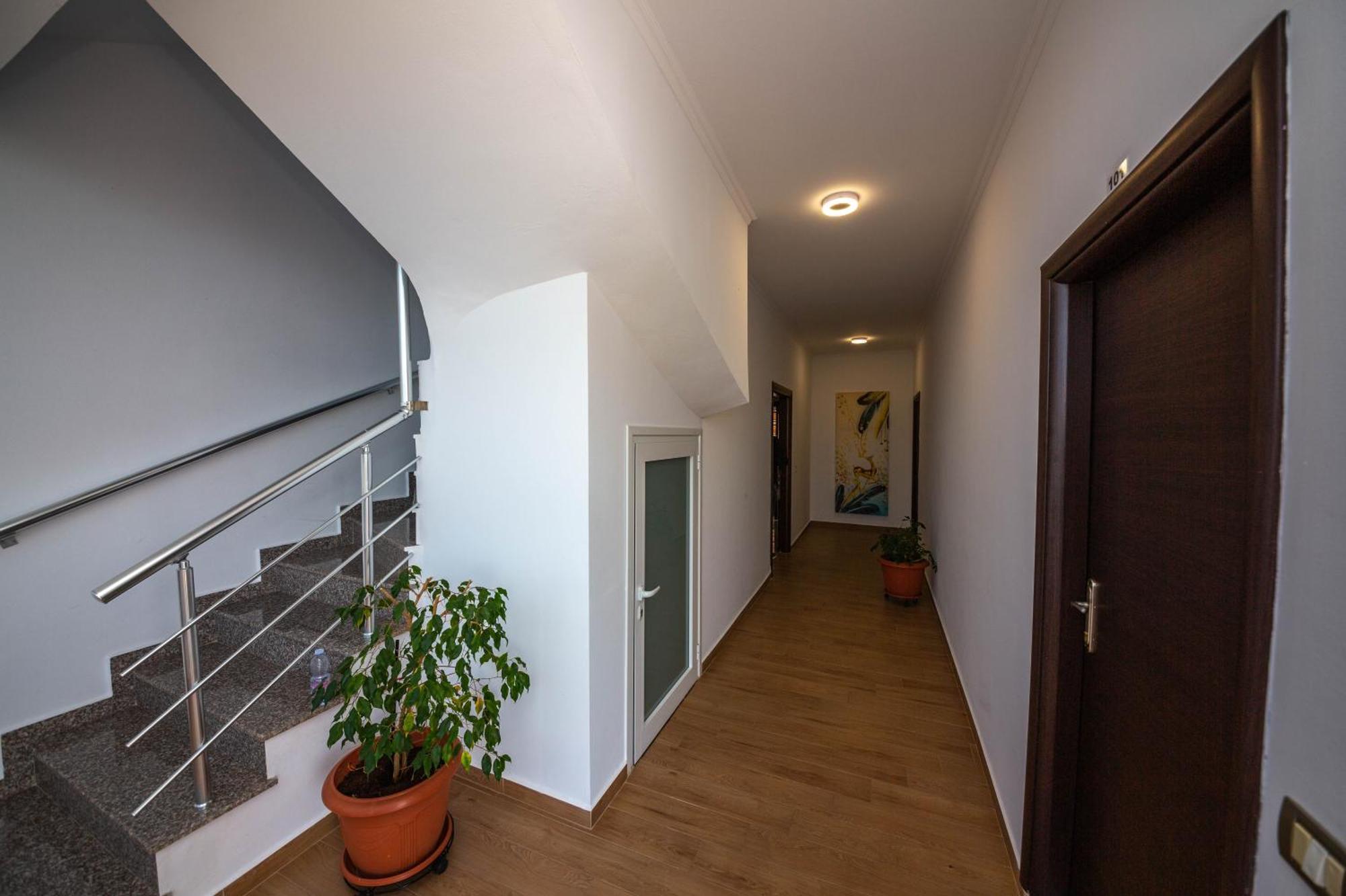 Vale Deti Rooms Ksamil Esterno foto